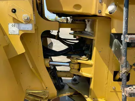 Carregadeira de rodas 1996 Caterpillar 938F (24)