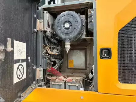 Telakaivinkoneet  2021 Liebherr R945 S-HD (30)