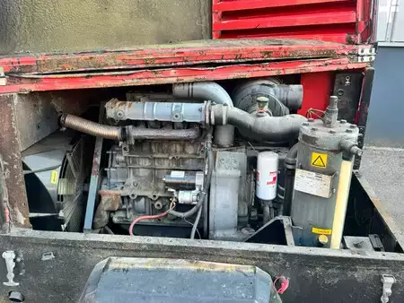 Kompresszor 1999 Atlas Copco 02364 (15)