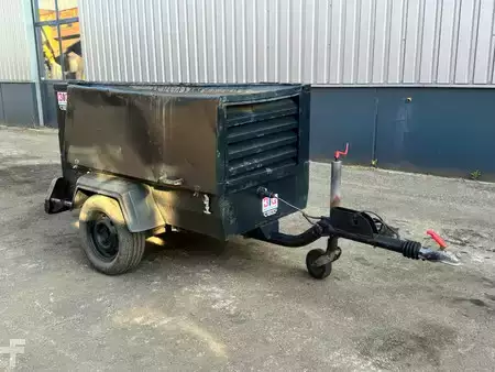 Kompresszor 1999 Atlas Copco 02364 (3)