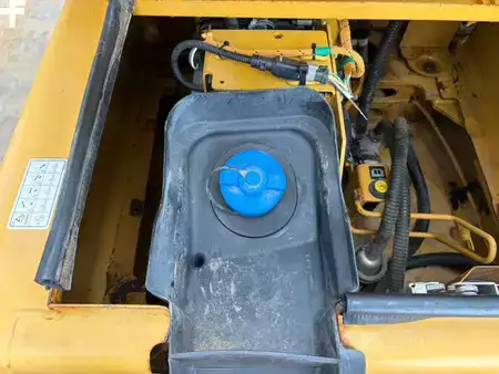 Koparki gąsienicowe 2017 Caterpillar 320FL (33)
