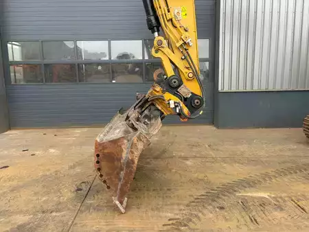 Koparki gąsienicowe 2017 Caterpillar 320FL (8)