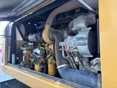 Mobiele graafmachines 2005 Caterpillar M316D (28)