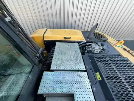 Mobiele graafmachines 2005 Caterpillar M316D (29)