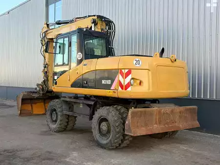 Mobiele graafmachines 2005 Caterpillar M316D (3)