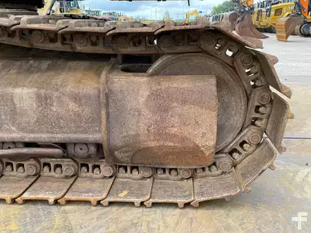 Escavadora de rastos 2013 Caterpillar 324EL (12)