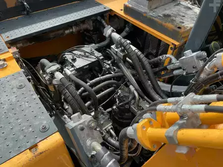 Kettenbagger 2020 Hyundai HX480L (28)