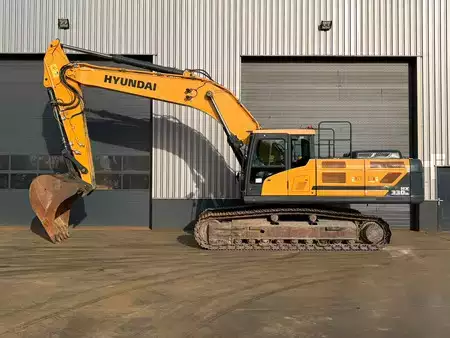 Pelles sur chenilles 2018 Hyundai HX330NL (1)