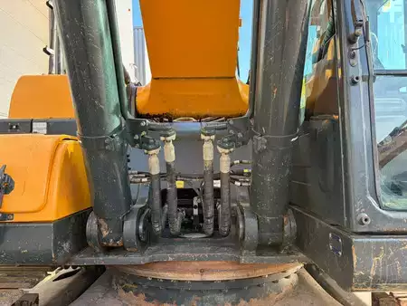 Pelles sur chenilles 2018 Hyundai HX330NL (10)