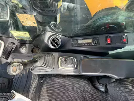 Pelles sur chenilles 2018 Hyundai HX330NL (25)