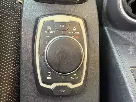 Pelles sur chenilles 2018 Hyundai HX330NL (26)