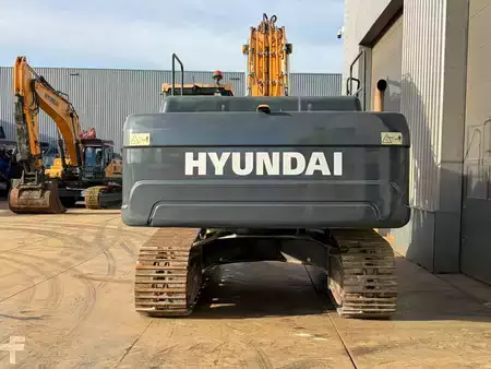 Pelles sur chenilles 2018 Hyundai HX330NL (4)