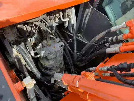 Excavadoras de cadenas 2016 Hitachi ZX210LC-5B (30)