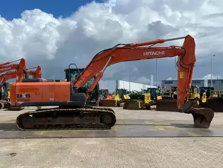 Excavadoras de cadenas 2016 Hitachi ZX210LC-5B (6)