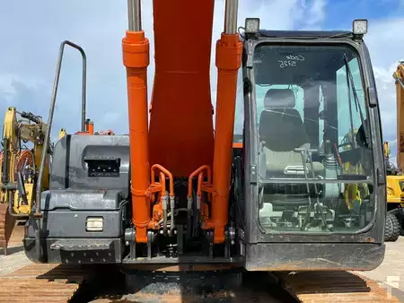 Excavadoras de cadenas 2016 Hitachi ZX210LC-5B (9)