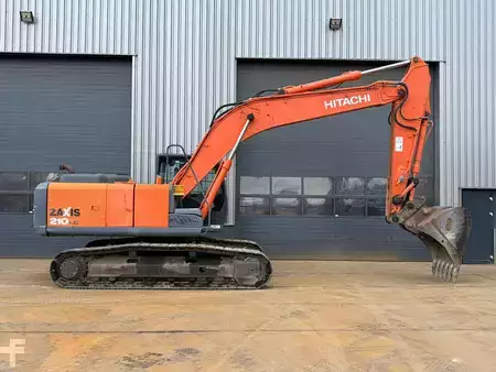Pelles sur chenilles 2014 Hitachi ZX210LC-5B (6)