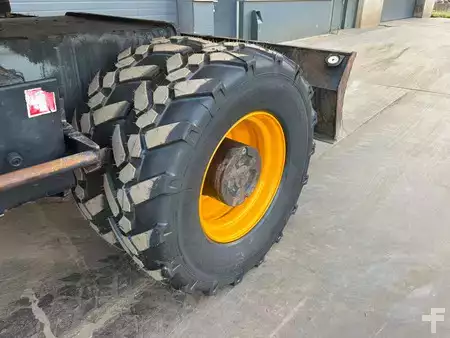 Mobil grävmaskin 2007 JCB JS175W (12)