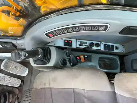 Mobil grävmaskin 2007 JCB JS175W (21)