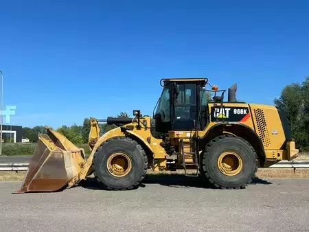 Wheel Loaders 2012 Caterpillar 966K (1)