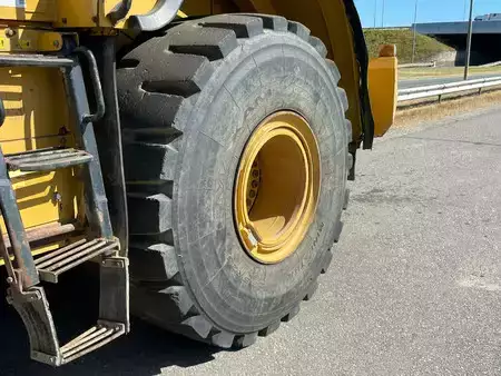 Wheel Loaders 2012 Caterpillar 966K (12)