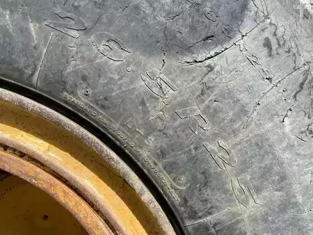 Wheel Loaders 2012 Caterpillar 966K (15)
