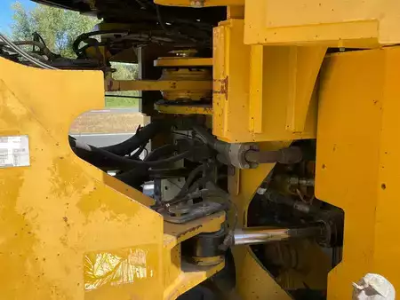 Wheel Loaders 2012 Caterpillar 966K (27)