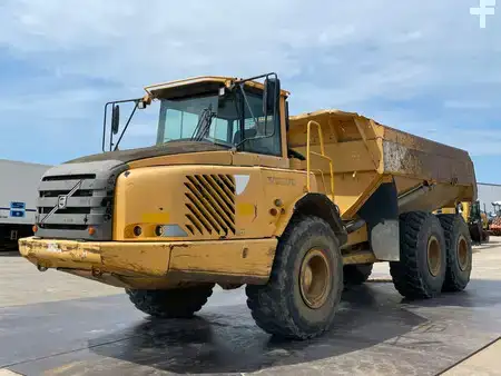 Zalomené klouby-dampry  2006 Volvo A25D (1)