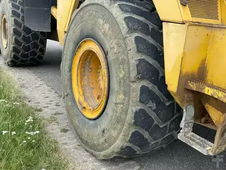 Knickgelenkte Muldenkipper/Dumper 2006 Komatsu HM300 (13)