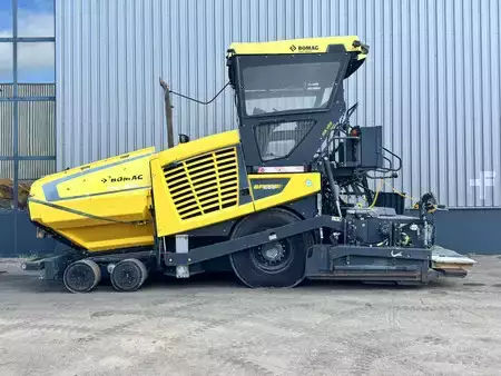 Rozściełacze kołowe 2015 BOMAG BF600P-2 (1)