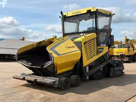 Finišery 2015 BOMAG BF600P-2 incl. 2 x 75 cm extensions (3)