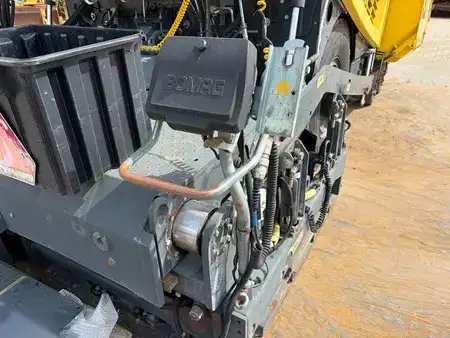 Finišery 2015 BOMAG BF600P-2 incl. 2 x 75 cm extensions (33)