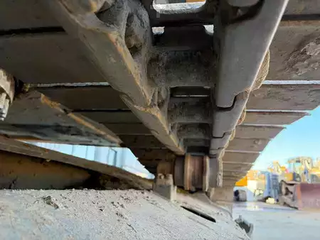 Escavatori cingolati 2019 Liebherr R922LC (14)