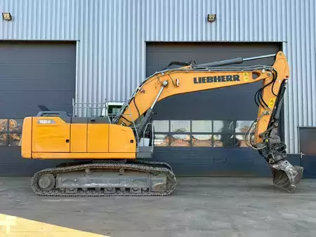 Escavatori cingolati 2019 Liebherr R922LC (6)