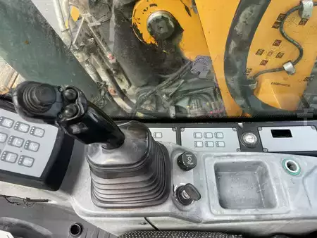 Hydraulic Excavators 2017 Liebherr R914 Compact Litronic (20)