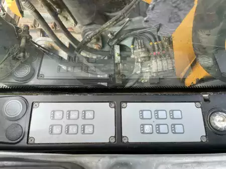 Hydraulic Excavators 2017 Liebherr R914 Compact Litronic (22)