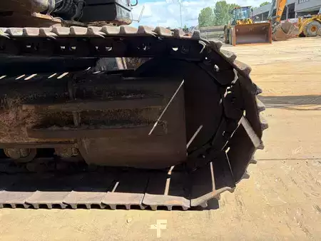 Kettenbagger 2016 Hyundai HX330 (16)