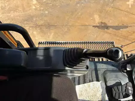 Kettenbagger 2016 Hyundai HX330 (24)