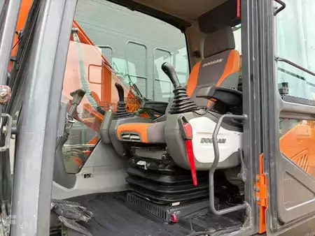 Kettenbagger 2016 Doosan DX235NLC-5 (19)