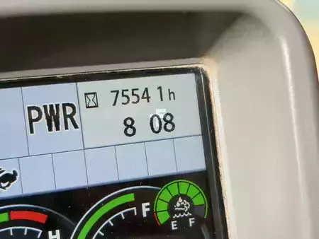 Telakaivinkoneet  2018 Hitachi ZX225US5LC (26)