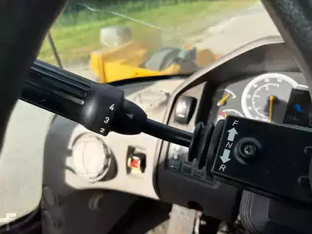 Chargeuse sur pneus 2014 Volvo L150H (19)