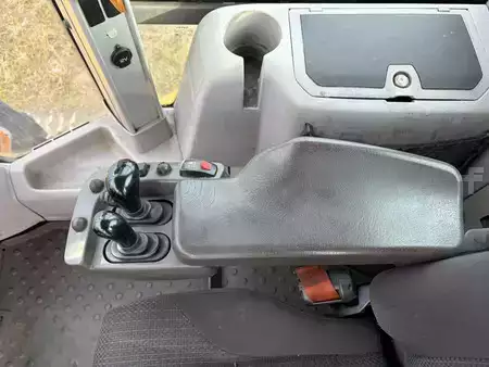 Chargeuse sur pneus 2014 Volvo L150H (20)