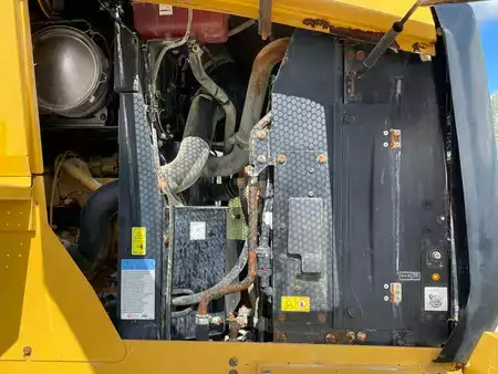 Kolové nakladače 2023 Caterpillar 926M (22)