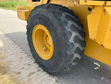 Kolové nakladače 2023 Caterpillar 926M (14)