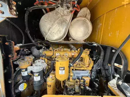 Kolové nakladače 2023 Caterpillar 926M (29)