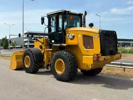 Kolové nakladače 2023 Caterpillar 926M (3)
