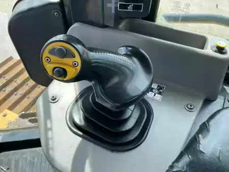Dozer Apripista 2017 Komatsu D61PXi-24 (24)