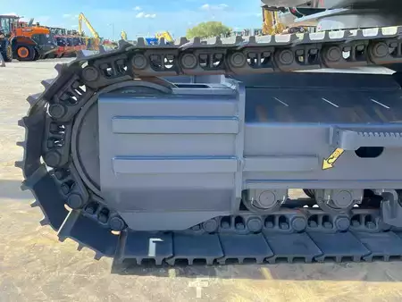 Rupsgraafmachines 2026 Hyundai R215L (10)