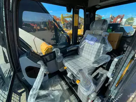 Rupsgraafmachines 2026 Hyundai R215L (19)