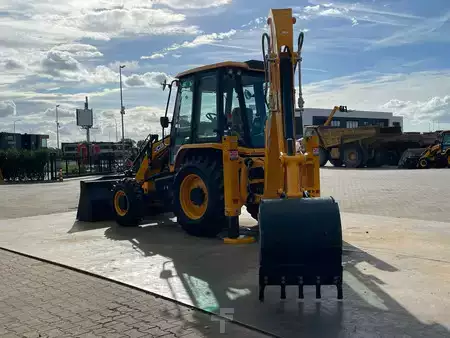 Koparko - Ładowarki sztywne 2026 JCB 3DX 4WD hammerlines (12)
