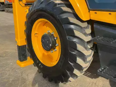 Koparko - Ładowarki sztywne 2026 JCB 3DX 4WD hammerlines (17)